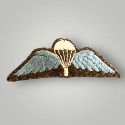 British Army WW2 Paratrooper cloth jump wings, machine embroidered.