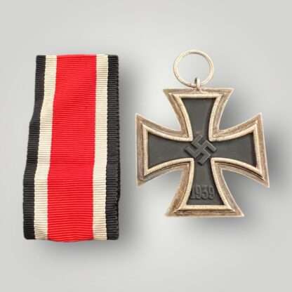 A German WW2 Iron Cross EK2 1939 by Jakob Bengel Oberstein, three part contruction with magnetic iron core with original factory paint finish.