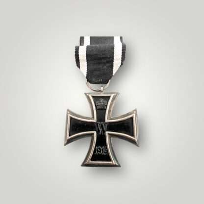 An original Imperial WW1 Iron Cross 2nd Class 1914 by KO, three-part construction with magnetic iron core.