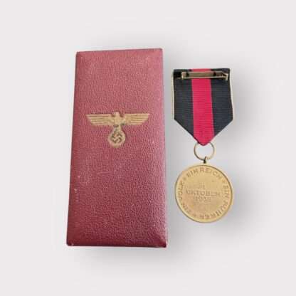 Reverse image of an original Sudetenland medal to commemorate the 1st October 1938, die-struck in bronze.