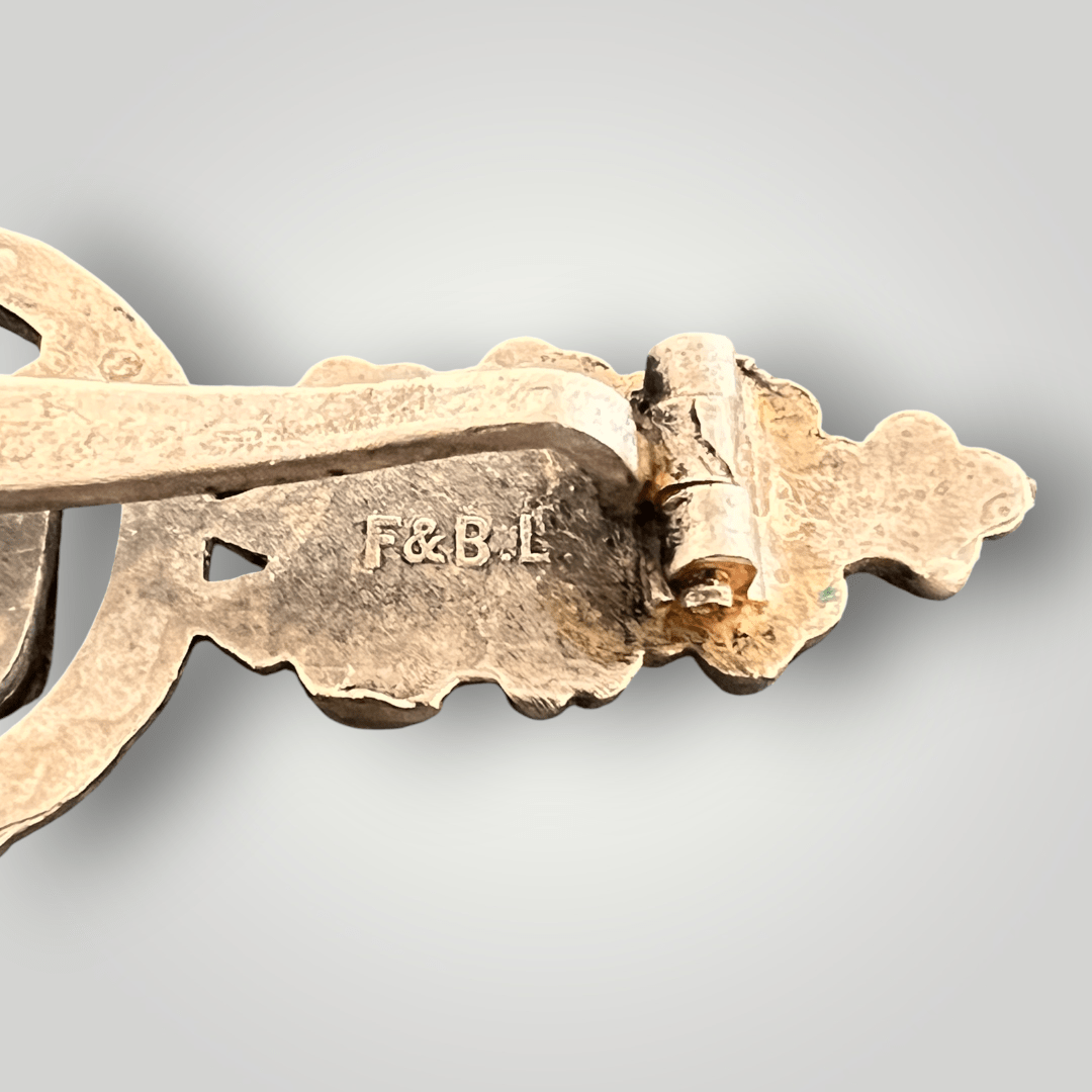Reverse image of an original Luftwaffe Bombers Clasp in Silver by F&BL.