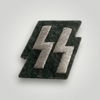 SS Members Runic Breast Insignia
