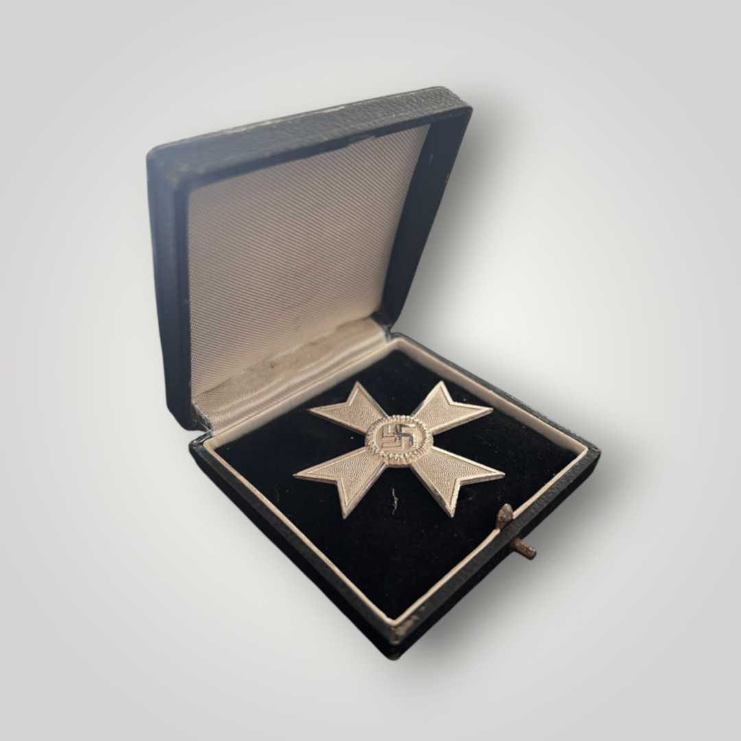 An original War Merit Cross, 1st Class without Swords by Foerster & Barth, with presentation case.